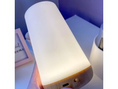 Chytrá LED lampička měnící barvy 7