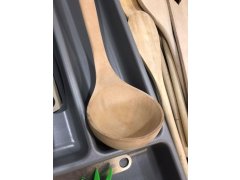 Dřevěná kuchyňská naběračka 6