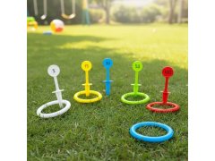 Hra házení kroužků s&nbsp;kolíky do země 9