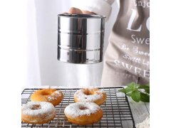 Nerezové kuchyňské sítko s&nbsp;odměrkou 11