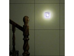 Noční LED světlo na baterie se senzorem pohybu 8