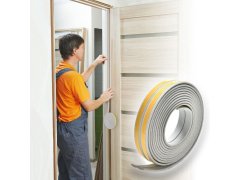 Samolepící těsnění do oken a&nbsp;dveří 2,5 m - šedé 1