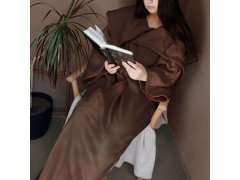 Televizní deka s rukávy - hnědá 9