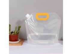 Uzavíratelný sáček s nálevkou 5 ks - 2,5 l 4
