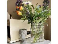 Váza ve tvaru knihy 4