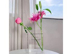 Váza ve tvaru knihy 6