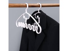 Víceúčelové ramínko na šátky a&nbsp;pásky 6