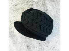 Zateplený baret s kožíškem - černý 6