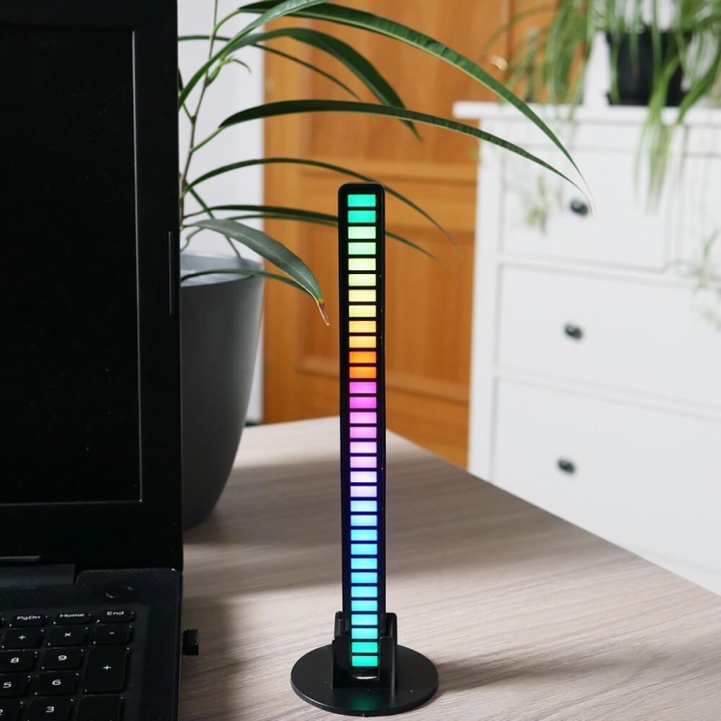 LED světelný panel reagující na zvuk - černý LED světelný panel reagující na zvuk - černý - Dárky.pro