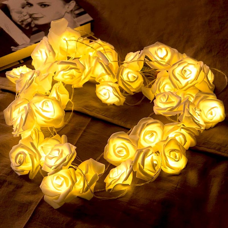 LED světelný řetěz na baterie s&nbsp;růžičkami - 20 květů - Dárky.pro