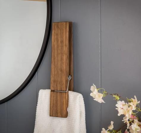 Nalepovací držák na ručníky kolíček - Dárky.pro